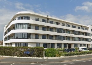 Property for Auction in Sussex & Hampshire - Flat 7 Onslow Court, Brighton Road, Worthing, BN11 2PL