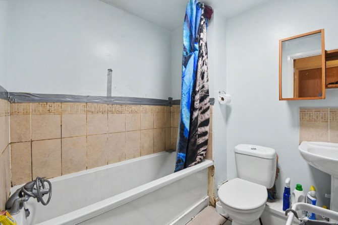 Lot Image