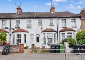 Property for Auction in London - 96 Bath Road, Slough, Buckinghamshire, SL1 3SY