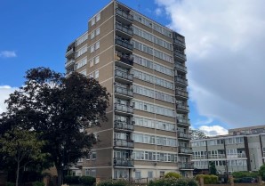 Property for Auction in London - Flat 22 Salisbury House, Hobday Street, Poplar, London, E14 6AY