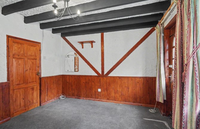 Lot Image