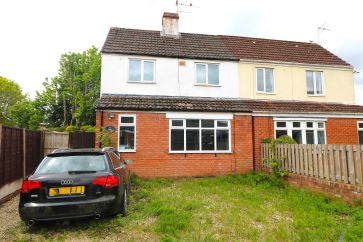 Property for Auction in Birmingham - 35 Water Street, Kingswinford, West Midlands DY6 7QA