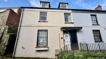Property for Auction in South West - Ferry Steps Cottage, 49 Fore Street, Salcombe, Devon TQ8 8JE