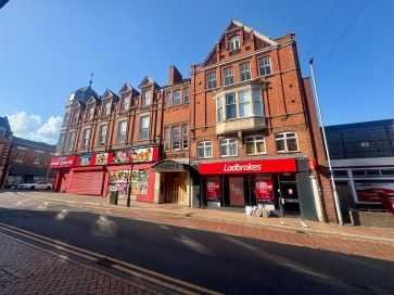 Property for Auction in Northamptonshire - Flat 10, 1A Midland Road, Wellingborough, Northamptonshire NN8 1HA