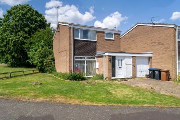 Property for Auction in Northamptonshire - 1 Knights Court, Little Billing, Northampton, Northamptonshire NN3 9AT