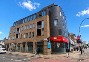 Property for Auction in London - Flat 3 Regnas Heights, 198 High Road, Ilford, Essex, IG1 1LR