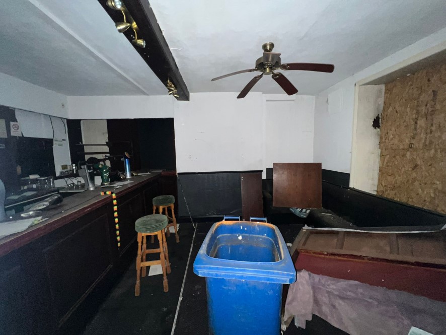 Lot Image