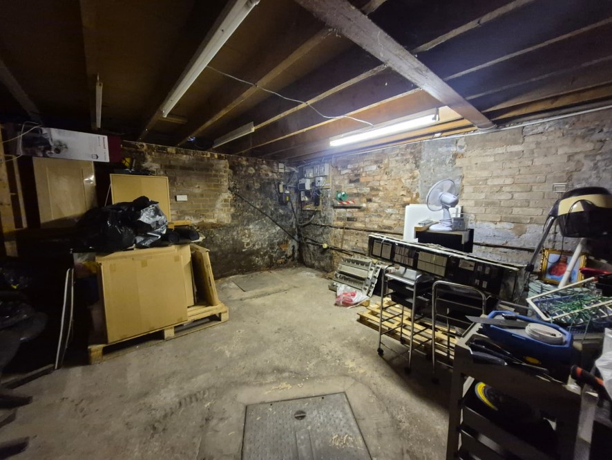 Lot Image