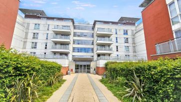 Property for Auction in Leicestershire - Apartment 23, 67 Watkin Road, Leicester, Leicestershire LE2 7AX