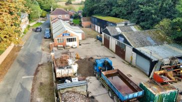 Property for Auction in Hull & East Yorkshire - Commercial Yard, Vicarage Lane, Skirlaugh, East Yorkshire, HU11 5HE