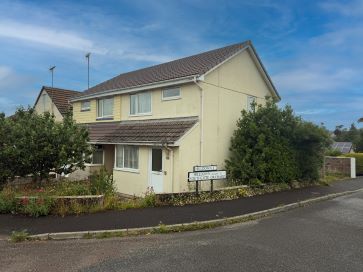 Property for Auction in South West - 78 Higher Westonfields, Totnes, Devon TQ9 5QZ
