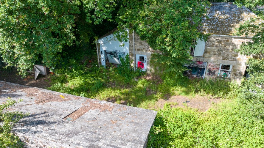 Lot Image