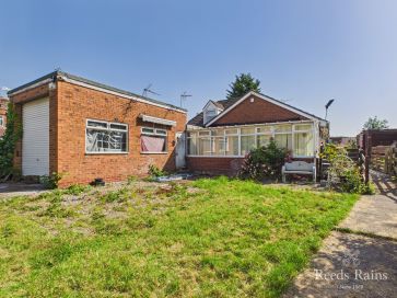 Property for Auction in Hull & East Yorkshire - The Firs, 2a Setting Road, Hull, East Yorkshire, HU5 5TH