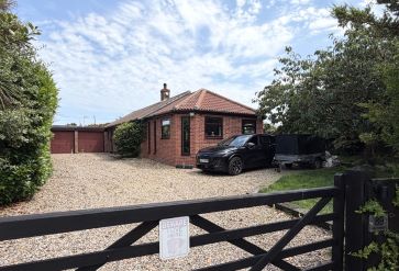 Property for Auction in East Anglia - Merrimoles, 89 Fakes Road, Hemsby, Great Yarmouth, Norfolk NR29 4JL