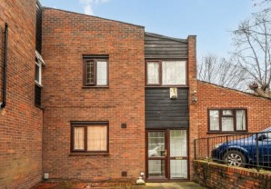 Property for Auction in London - 20 Paddock Close, Sydenham, London, SE26 4SS
