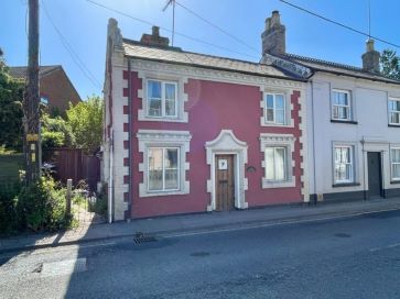Property for Auction in East Anglia - 7 Stowmarket Road, Needham Market, Ipswich, Suffolk IP6 8DR