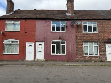 Property for Auction in Chesterfield & North Derbyshire - 82 Scarsdale Street, Bolsover, Chesterfield, Derbyshire, S44 6JW