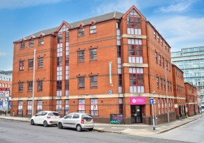 Property for Auction in London - Flat 225 Avalon Court, Kent Street, Nottingham, Nottinghamshire, NG1 3BW