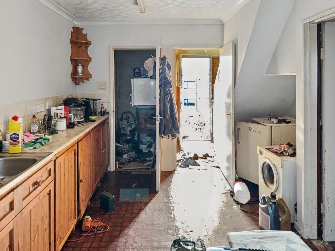 Lot Image