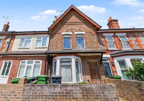 Property for Auction in London - 40 Coronation Road, Basingstoke, Hampshire, RG21 4HA