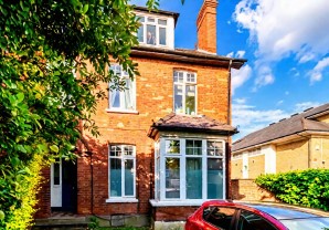 Property for Auction in London - 2 Market Place, East Finchley, London, N2 8BB
