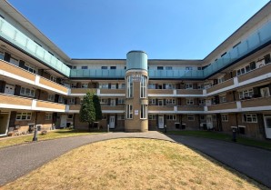Property for Auction in London - 16 Purley Court, Brighton Road, Purley, Surrey, CR8 2BL