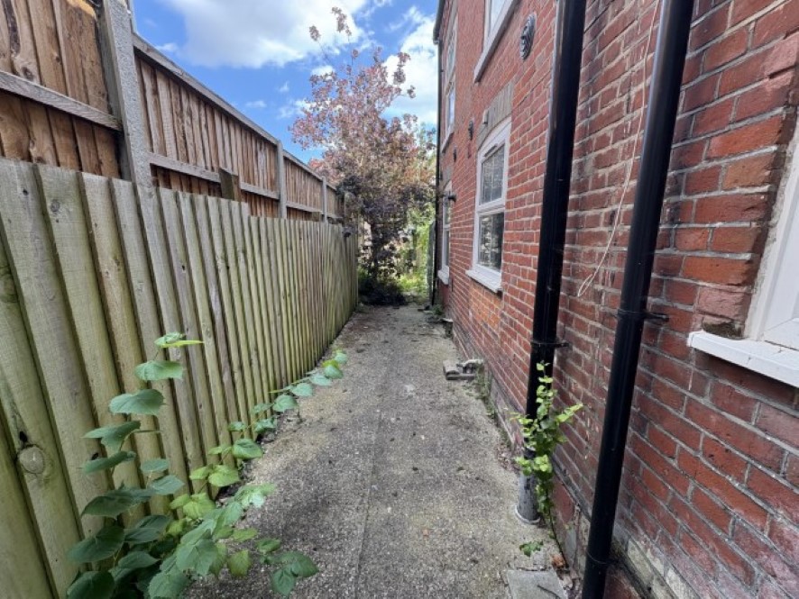 Lot Image