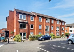 Property for Auction in London - 12A Homebank House, 1 Bidston Road, Prenton, Merseyside, CH43 2GB