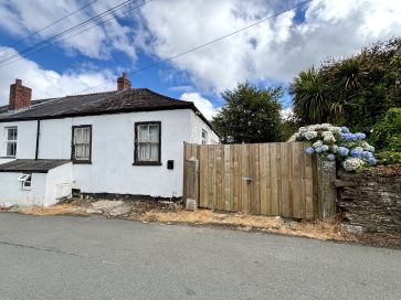 Property for Auction in South West - Pendean, Fore Street, Pensilva, Liskeard, Cornwall PL14 5PZ
