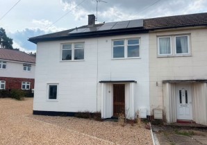Property for Auction in London - 7 Bullfinch Close, Sevenoaks, Kent, TN13 2BB