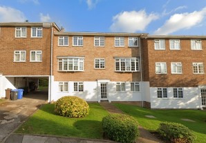 Property for Auction in London - 18 Tavistock Road, Bromley, Kent, BR2 0SY