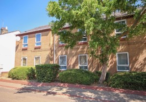 Property for Auction in London - 1A Whitsed Street, Peterborough, Cambridgeshire, PE1 5ED