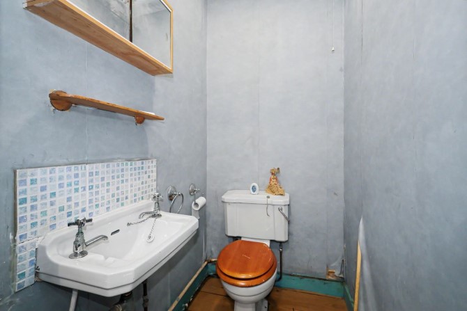 Lot Image