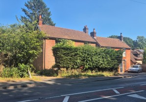 Property for Auction in London - West View, Winchester Road, Shedfield, Southampton, Hampshire, SO32 2JF