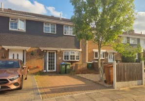 Property for Auction in London - 43 Myrtle Close, Erith, Kent, DA8 3PT