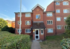 Property for Auction in London - 63 Armoury Road, Lewisham, London, SE8 4LB
