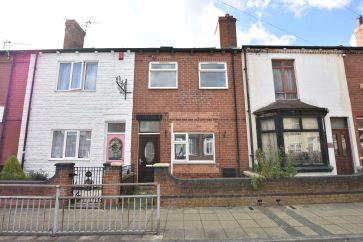 Property for Auction in West Yorkshire - 138 Lower Oxford Street, Castleford, West Yorkshire WF10 4AG