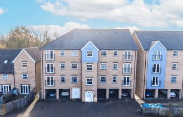 Property for Auction in East Anglia - 160 Dobede Way, Soham, Ely, Cambridgeshire CB7 5FN