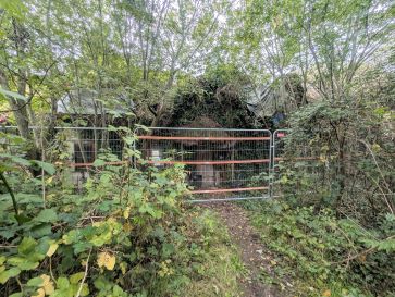 Property for Auction in South West - Gulliver's Cottage, 17 Horse Road, Hilperton Marsh, Trowbridge, Wiltshire BA14 7PE