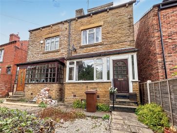 Property for Auction in West Yorkshire - 19 Ouzlewell Green, Lofthouse, Wakefield, West Yorkshire WF3 3QR