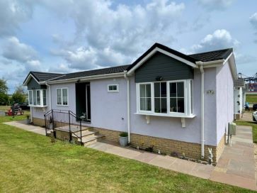 Property for Auction in East Anglia - 7 Harbour Place, Shotley Country Park, Gate Farm Road, Shotley Gate, Ipswich, Suffolk IP9 1QS
