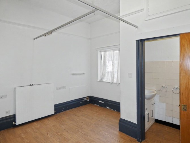 Lot Image