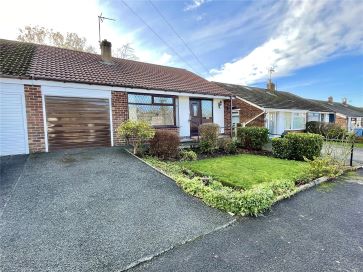 Property for Auction in Manchester - 42 Jordan Avenue, Shaw, Oldham, OL2 8DQ