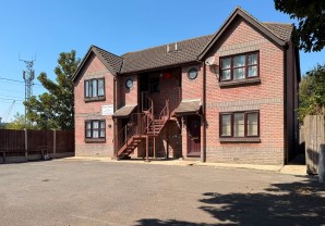 Property for Auction in London - 4 Narin Court, Dock Road, Tilbury, Essex, RM18 7BY
