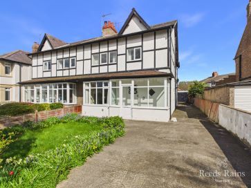 Property for Auction in Hull & East Yorkshire - 19 St. Chad Road, Bridlington, East Yorkshire, YO16 4DY