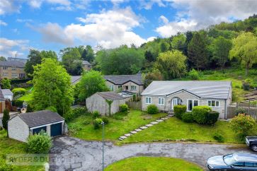 Property for Auction in Manchester - 9 Heys Gardens, Thongsbridge, Holmfirth, HD9 7NS