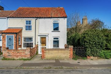 Property for Auction in East Anglia - 156 Pakefield Street, Lowestoft, Suffolk NR33 0JT
