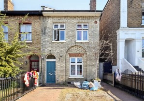Property for Auction in London - 63 Warner Road, Camberwell, London, SE5 9NE