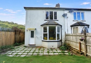Property for Auction in London - 2 Meadow View Cottage, Brighton Road, Burgh Heath, Surrey, KT20 6BW