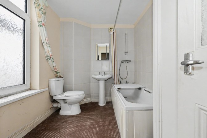 Lot Image